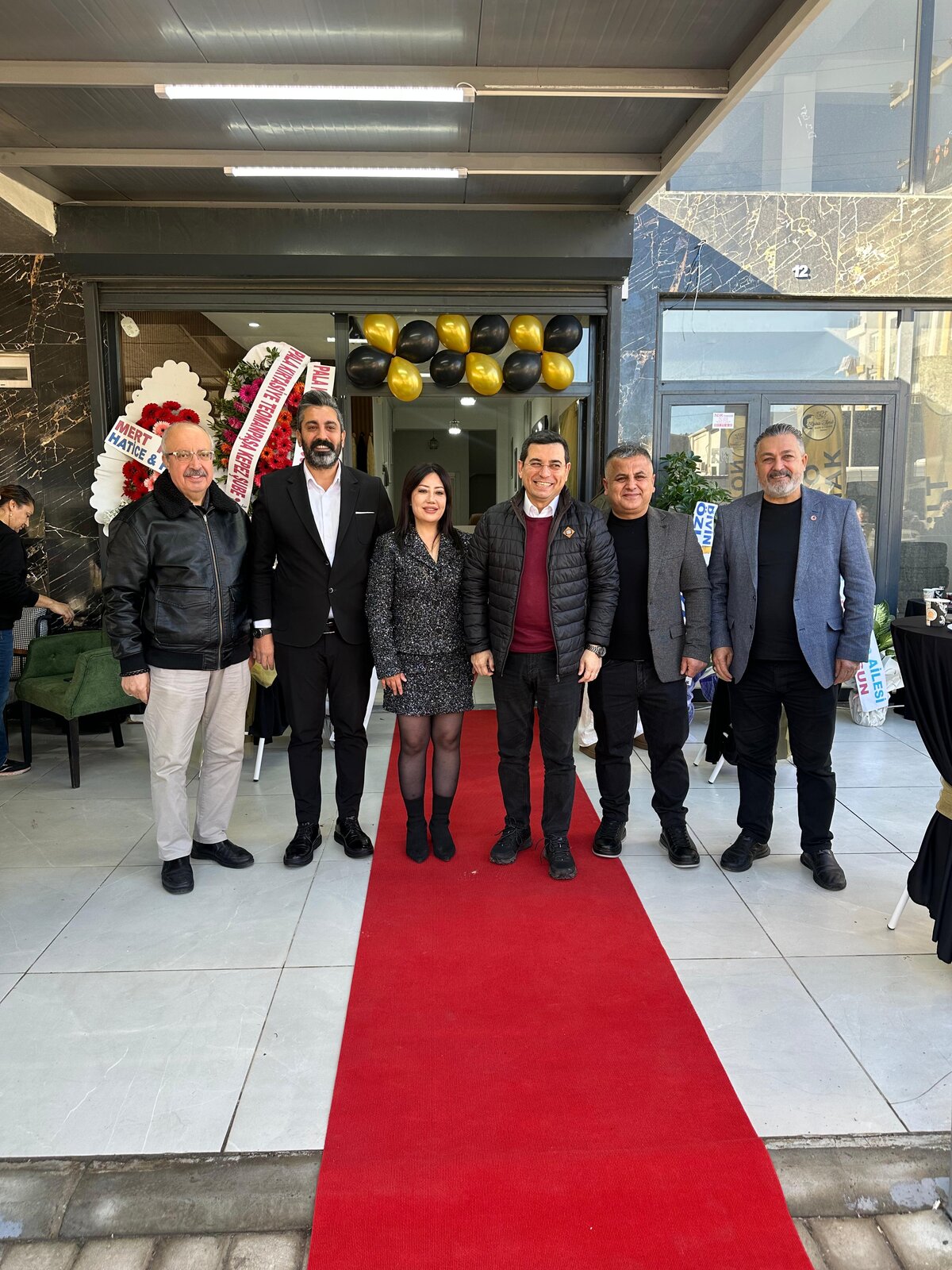 RABİA TENİL GÜZELLİK VE KUAFÖR SALONU KEPEZ’DE İKİNCİ ŞUBESİNİ GÖRKEMLİ BİR AÇILIŞLA HİZMETE SUNDU