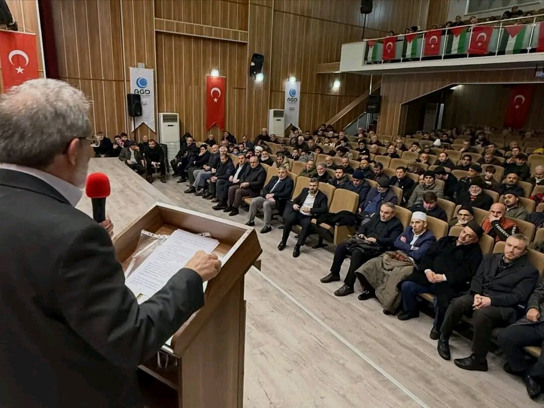 Anadolu Gençlik Derneği Terme Temsilciliği’nden Mekke'nin Fethi Gecesi Buluşması Yoğun Katılımla Gerçekleşti