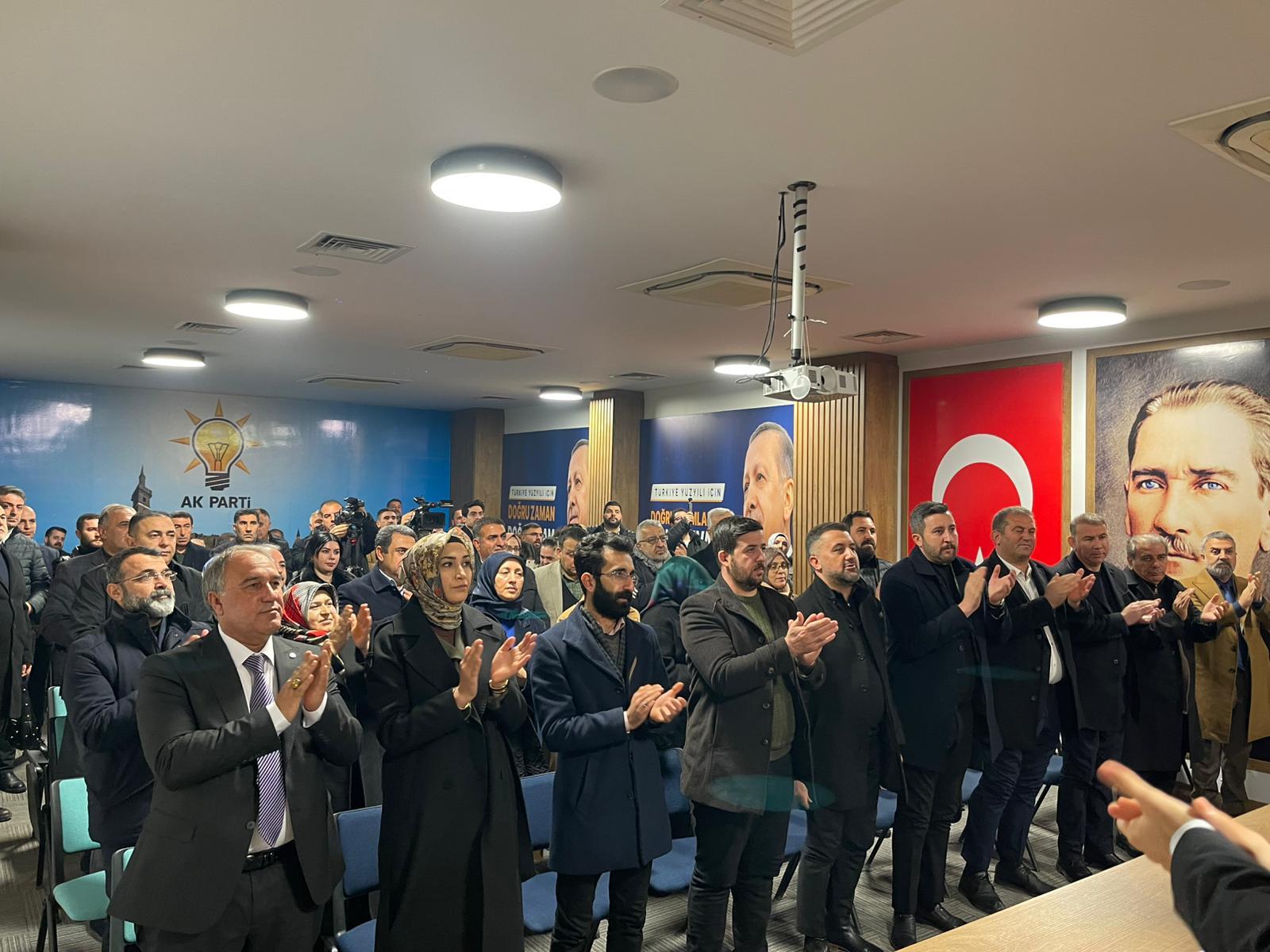 AK Parti Diyarbakır İl Başkanı Ömer İLER: “Bir yılda 11 bin 571 yeni üyeyle Diyarbakır’da üye sayımız 150 binin üzerine çıktı”